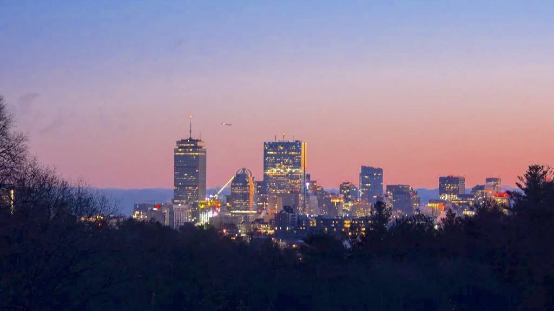 13 Best Places to Watch the Sunset in Boston 05/23/25